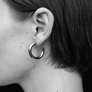 Sophie Buhai - Small everyday hoops, sterling silver